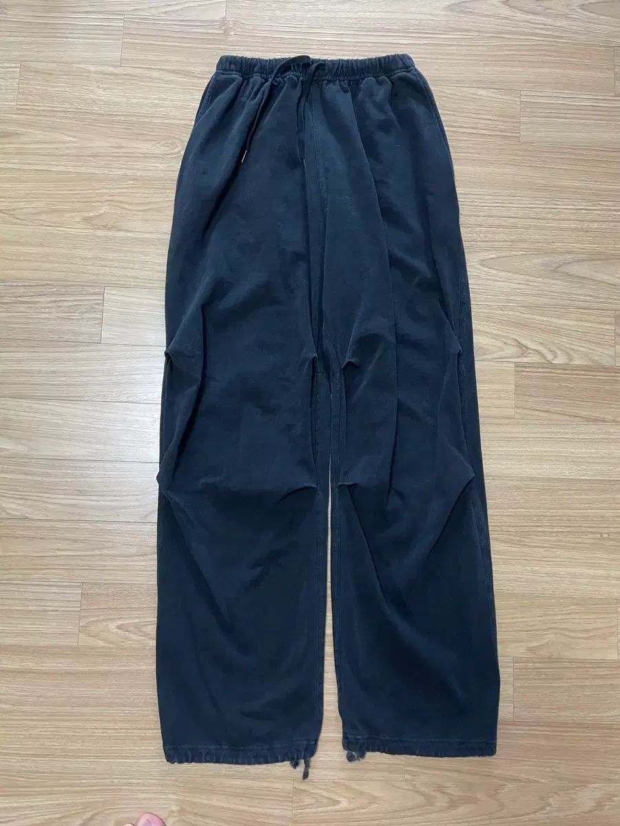 1 コモリ 25 ss コットン ジャージ ニータックパンツ