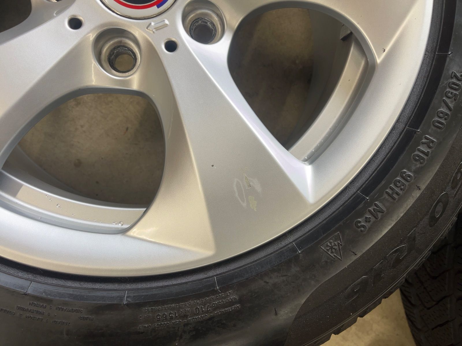 ランフラット 16インチ