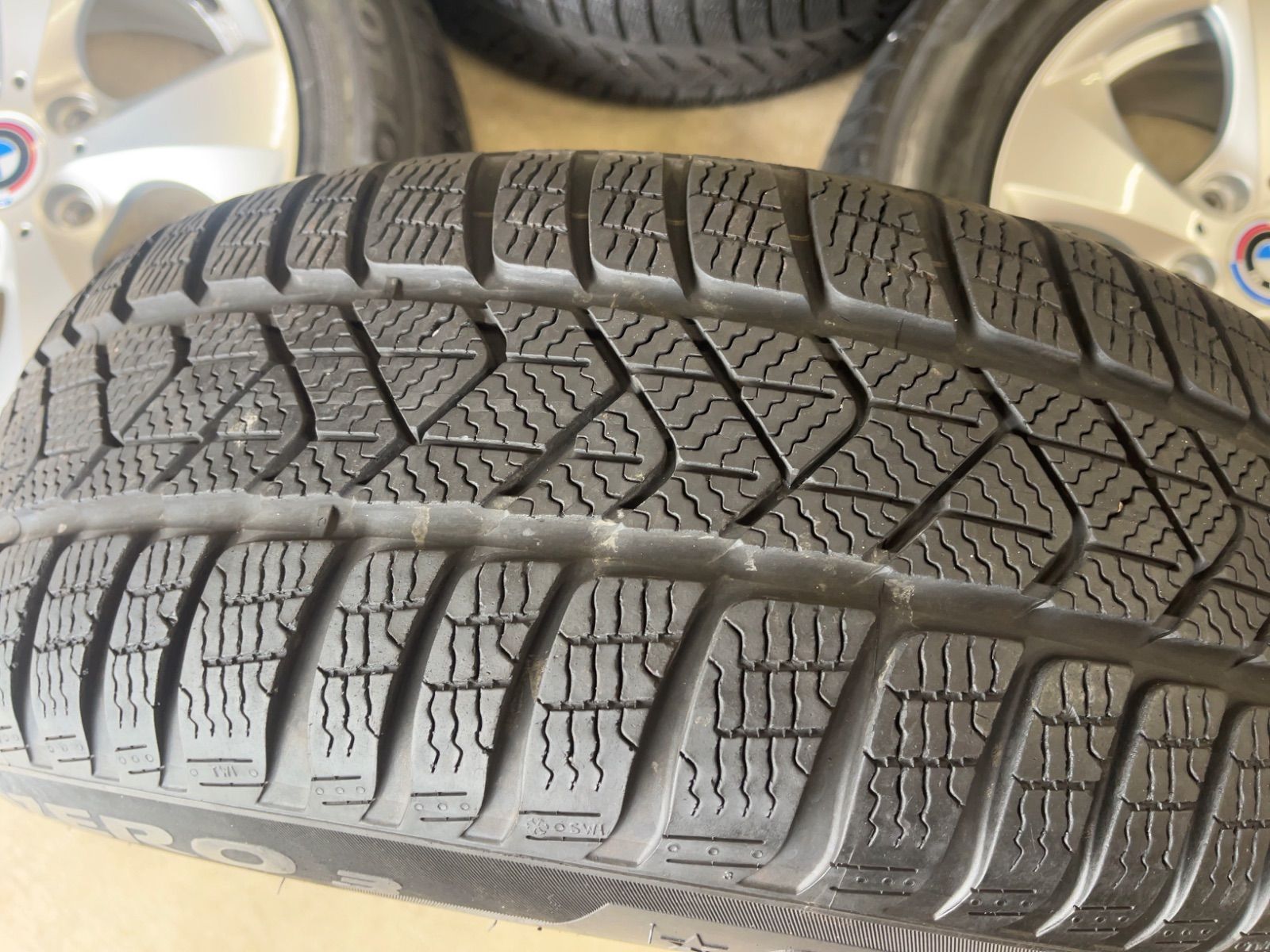  BMW F 30 31 ピレリ ランフラット 16インチ 4本セット 16インチ タイヤ ホイールセット