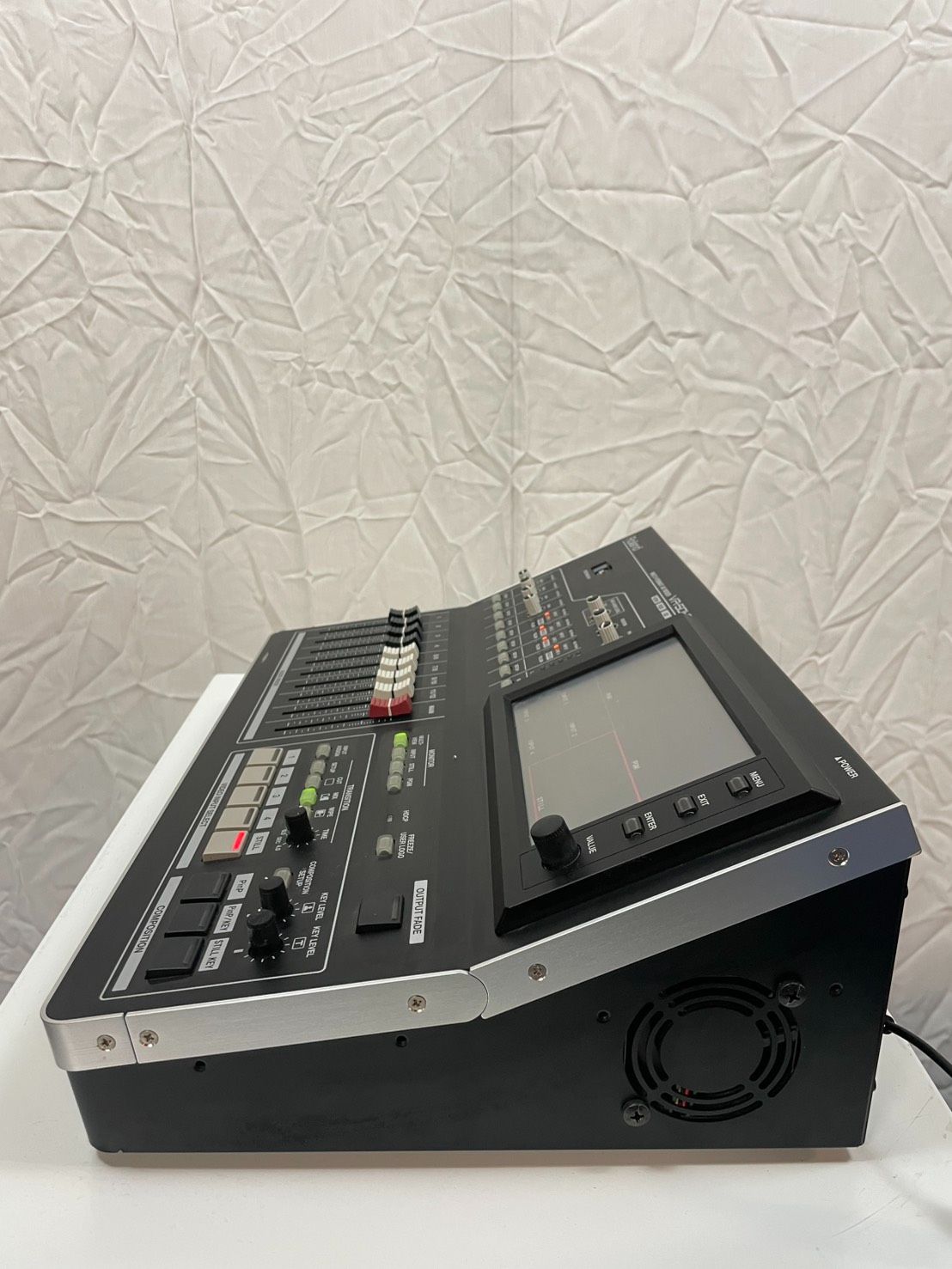  Roland VR 50 HD AVミキサー 518 レコーディング周辺機器 配信機器 PA機器 レコーディング機器