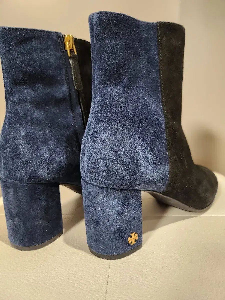 ブーツ ブラック