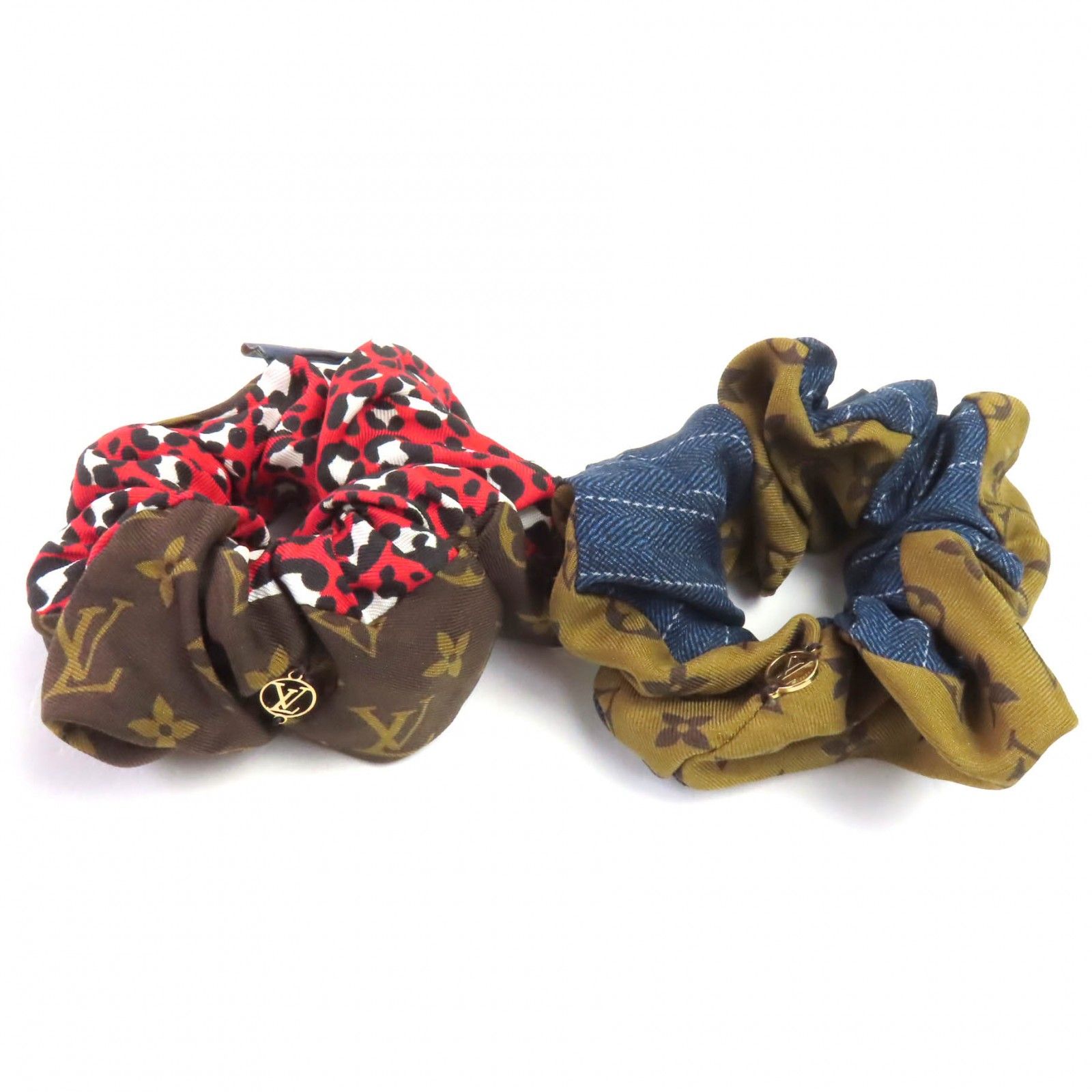 極美品◇LOUIS VUITTON ルイヴィトン M77011 シルク100％ LV金具付き