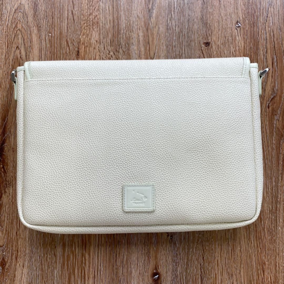 m 401 ラナイトランジット アイボリー エターナル マルチケース