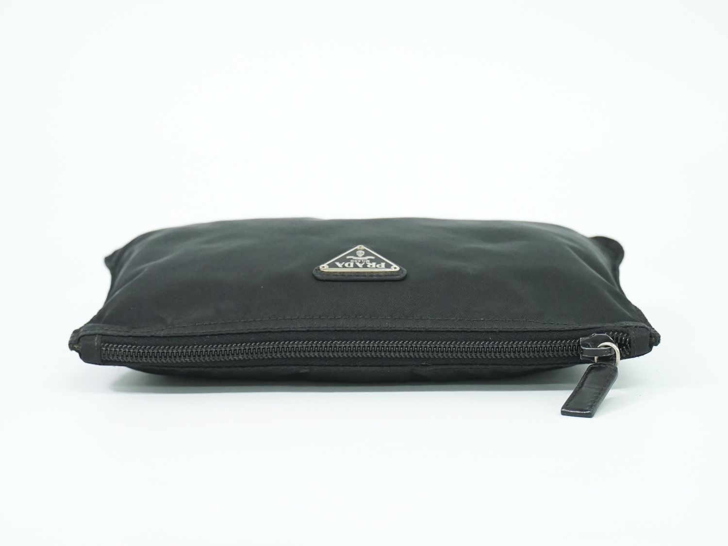 本物 プラダ PRADA ナイロン ポーチ 小物入れ ブラック 雑貨小物 中古