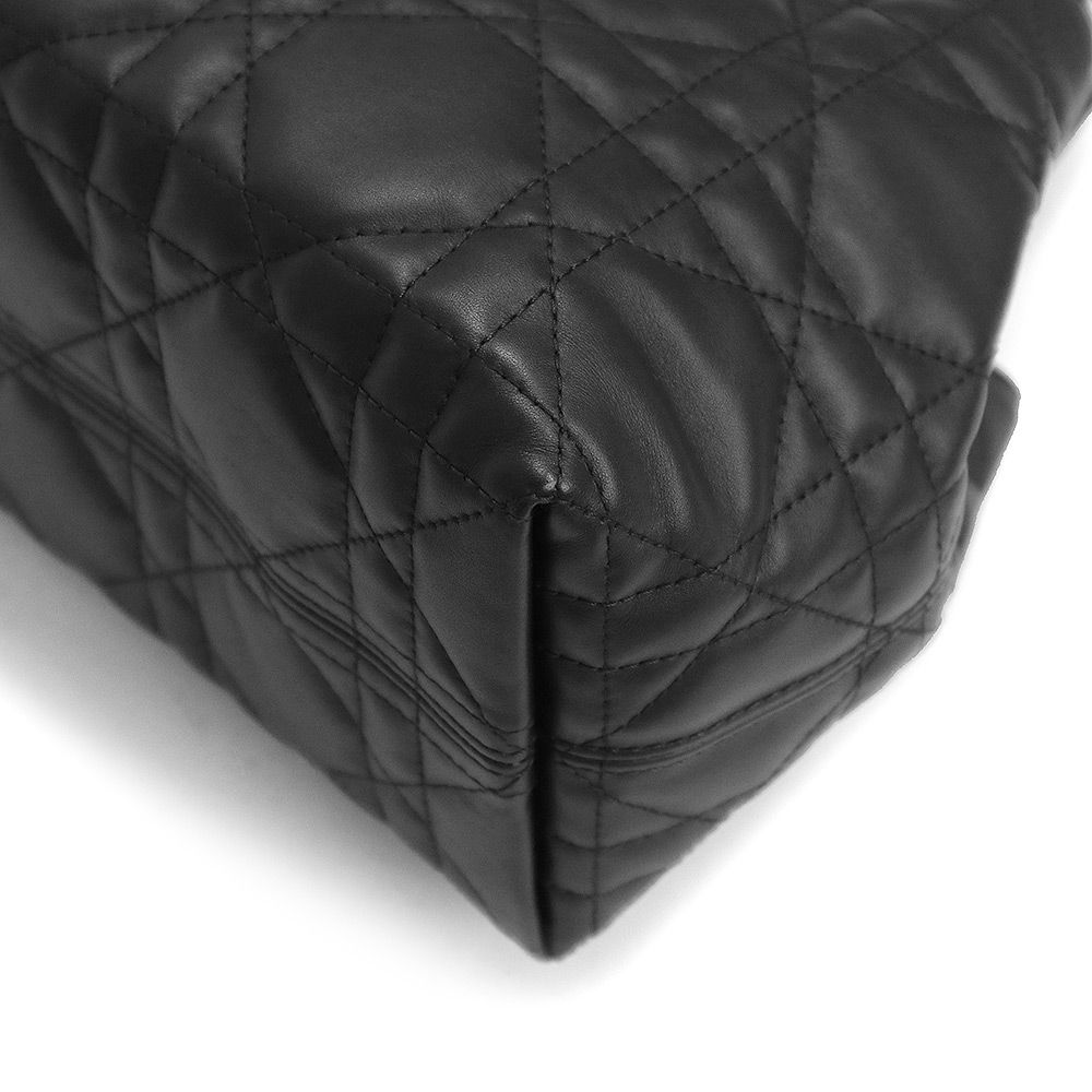 （未使用　展示品）クリスチャンディオール Christian Dior Toujours トゥジュール バッグ スモール ハンドバッグ マクロカナージュ カーフスキン ブラック 黒 ゴールド金具 M2822OSNW クリスチャンディオール Toujours トゥジュール バッグ スモール