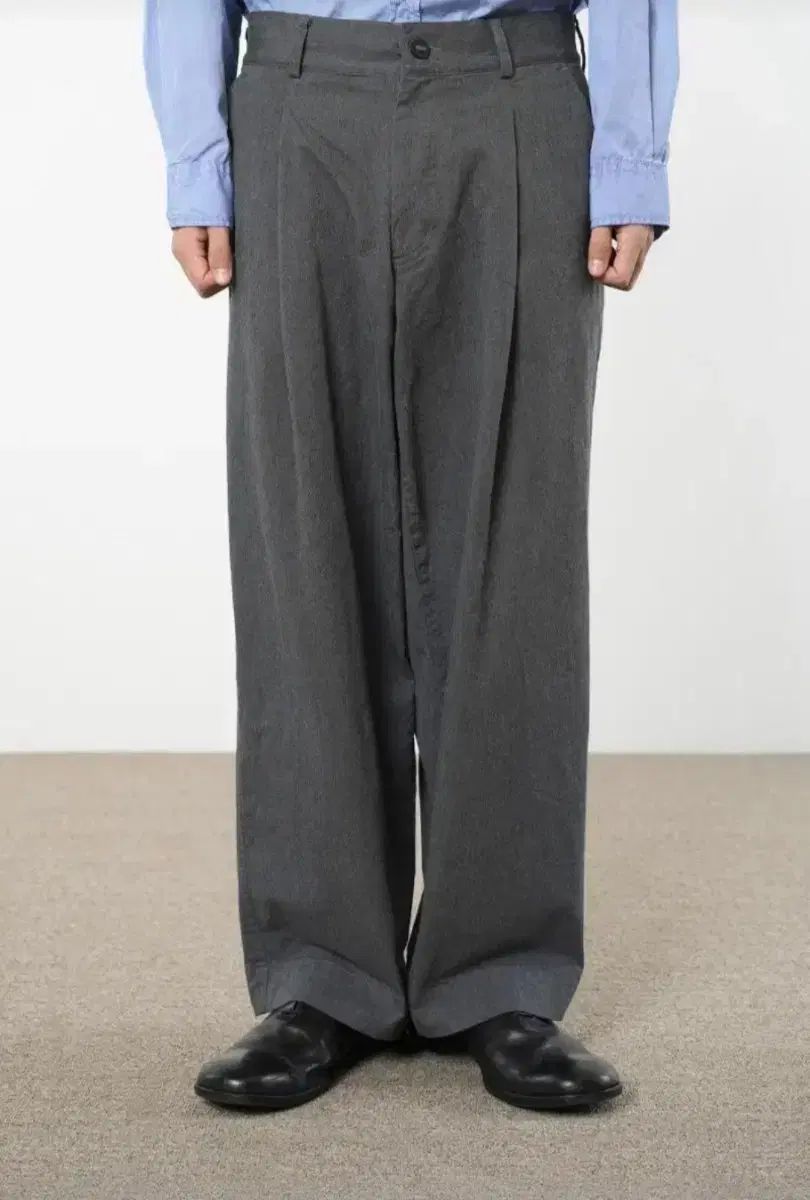 3 Years ago ワンタックワイドパンツ メランジ グレー