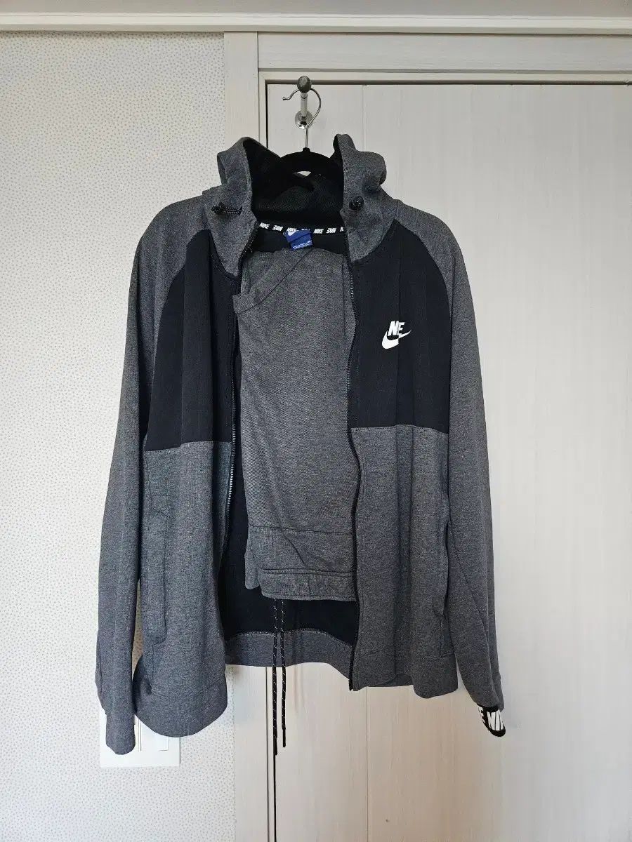 新品　ナイキ　フリース フルジップ パーカー×ロングパンツ 上下セット　XL L XL 新品 NIKE ナイキ テックフリース 上下セット フルジップパーカー