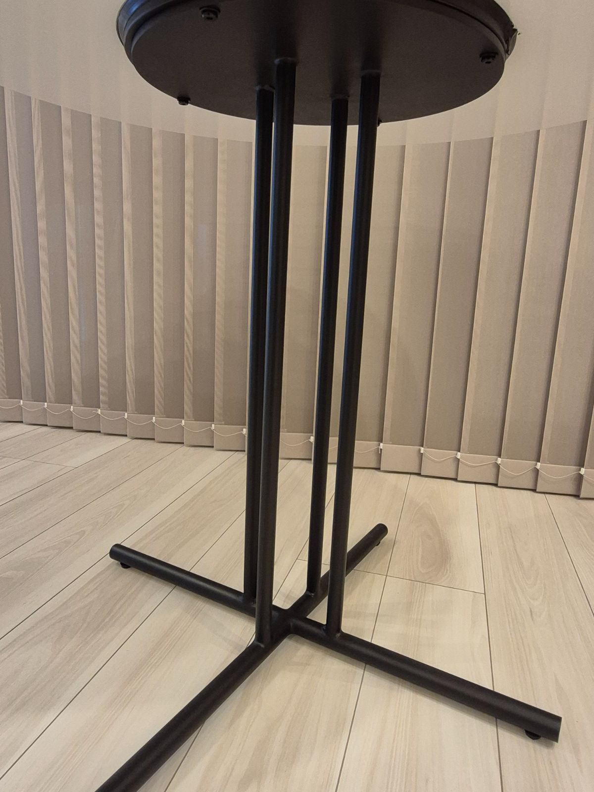 moda en casa / モーダ・エ ン・カーサ VERONA table ヴェロナ