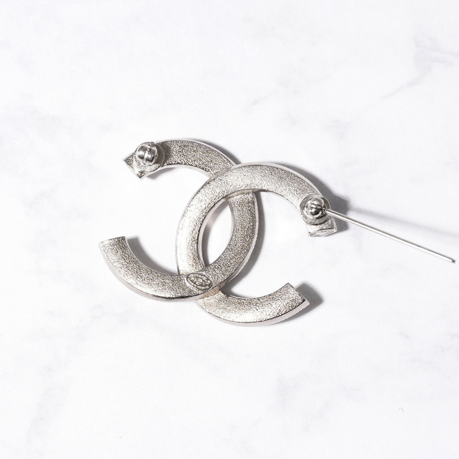 未使用 展示品】CHANEL ココマーク ブローチ ラインストーン - メルカリ
