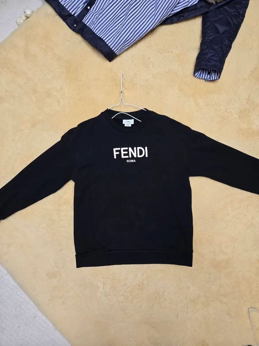 FENDI フェンディ キッズ 10 y スウェット