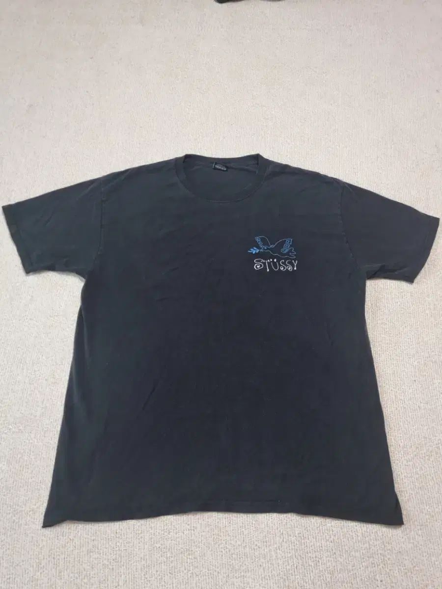 STUSSY ブラック 半袖 Tシャツ プリンティング