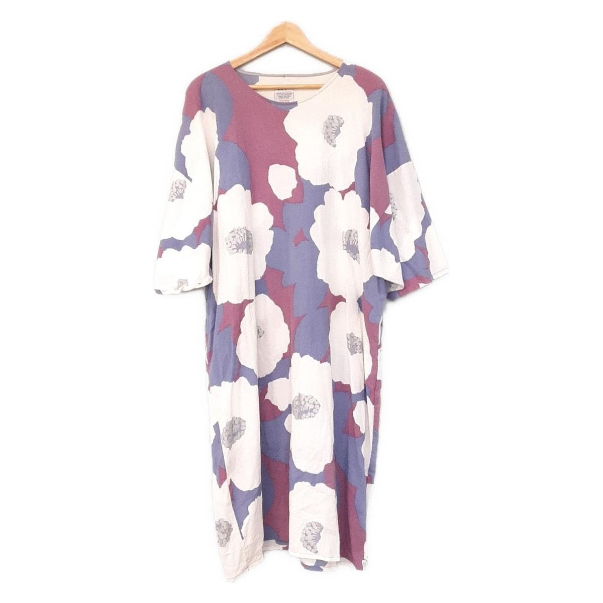 ソウソウ sou souの行というシリーズのワンピースです。 SOU・SOU(ソウソウ) ワンピース レディース美品 - 白×パープル×マルチ