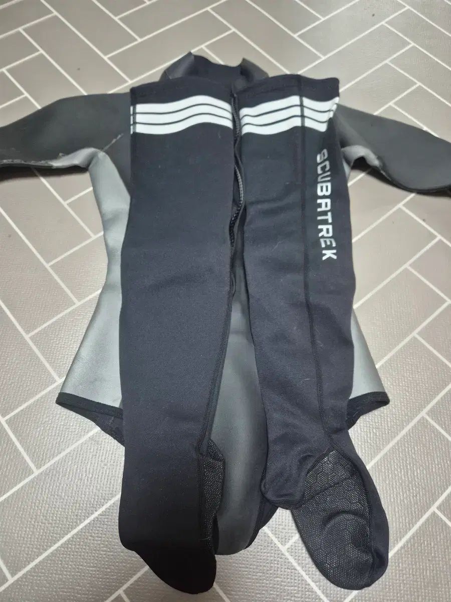  フリーダイビング スプリングスーツ その他 水着 ラッシュガード