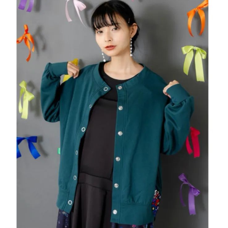 Scolar 裾蝶刺繍2 wayミニ裏毛カーディガン