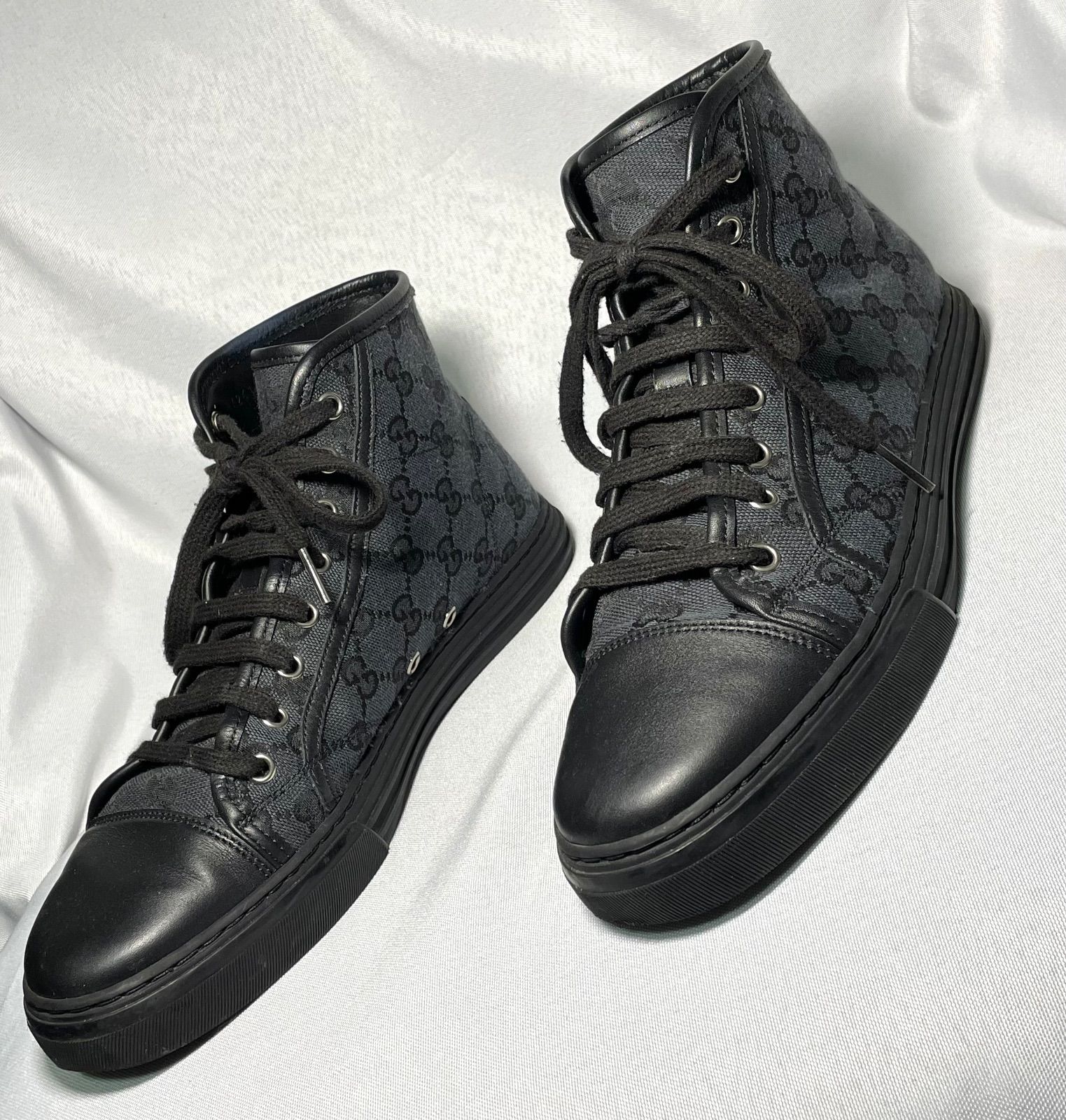 GUCCI グッチ インターロッキング GGデザイン キャンバス＆ブラック