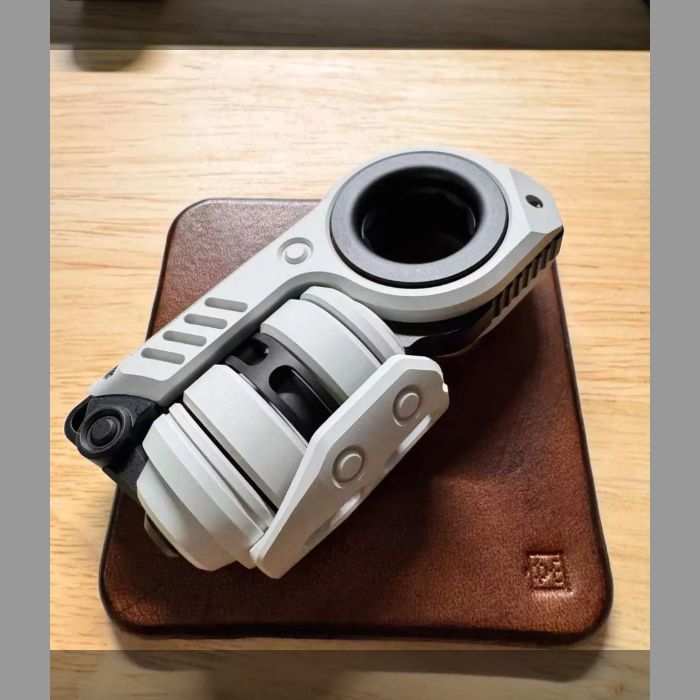 正規品」GoBiggeR Sinian フィジェットトイ音叉 白 - メルカリ