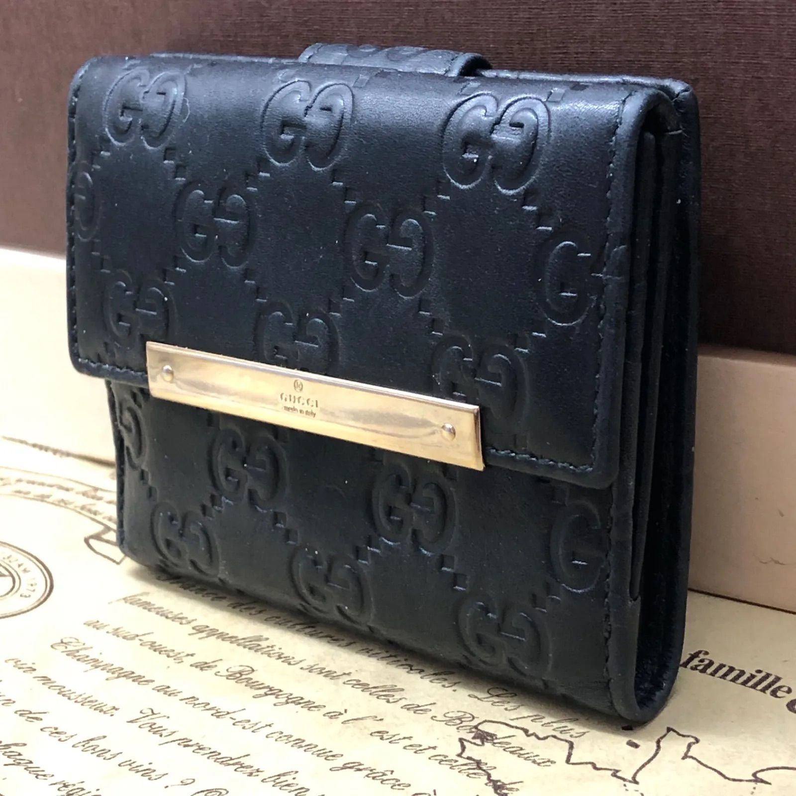 グッチ 折財布 コンパクトGG シマレザー 黒 FX33 - メルカリ