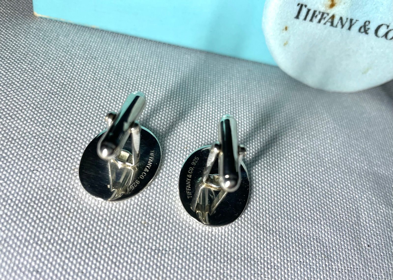 Tiffany ティファニー 鏡面スターリングシルバー & ブルーオーバル