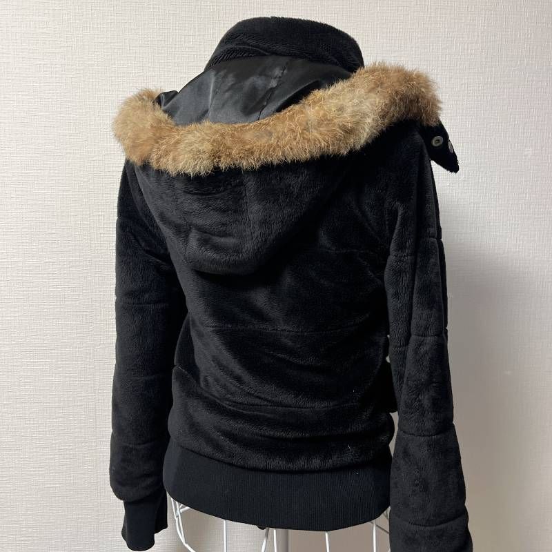 archive y2k Black Fur Cropped Jacket Tag Size 38 Damaged Lining 短