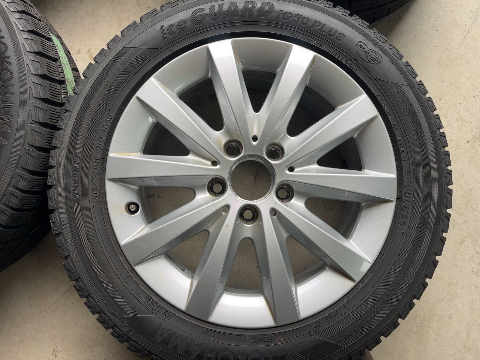 ベンツ Aクラス W 246 ヨコハマ 冬タイヤ付 16インチ 4本セット