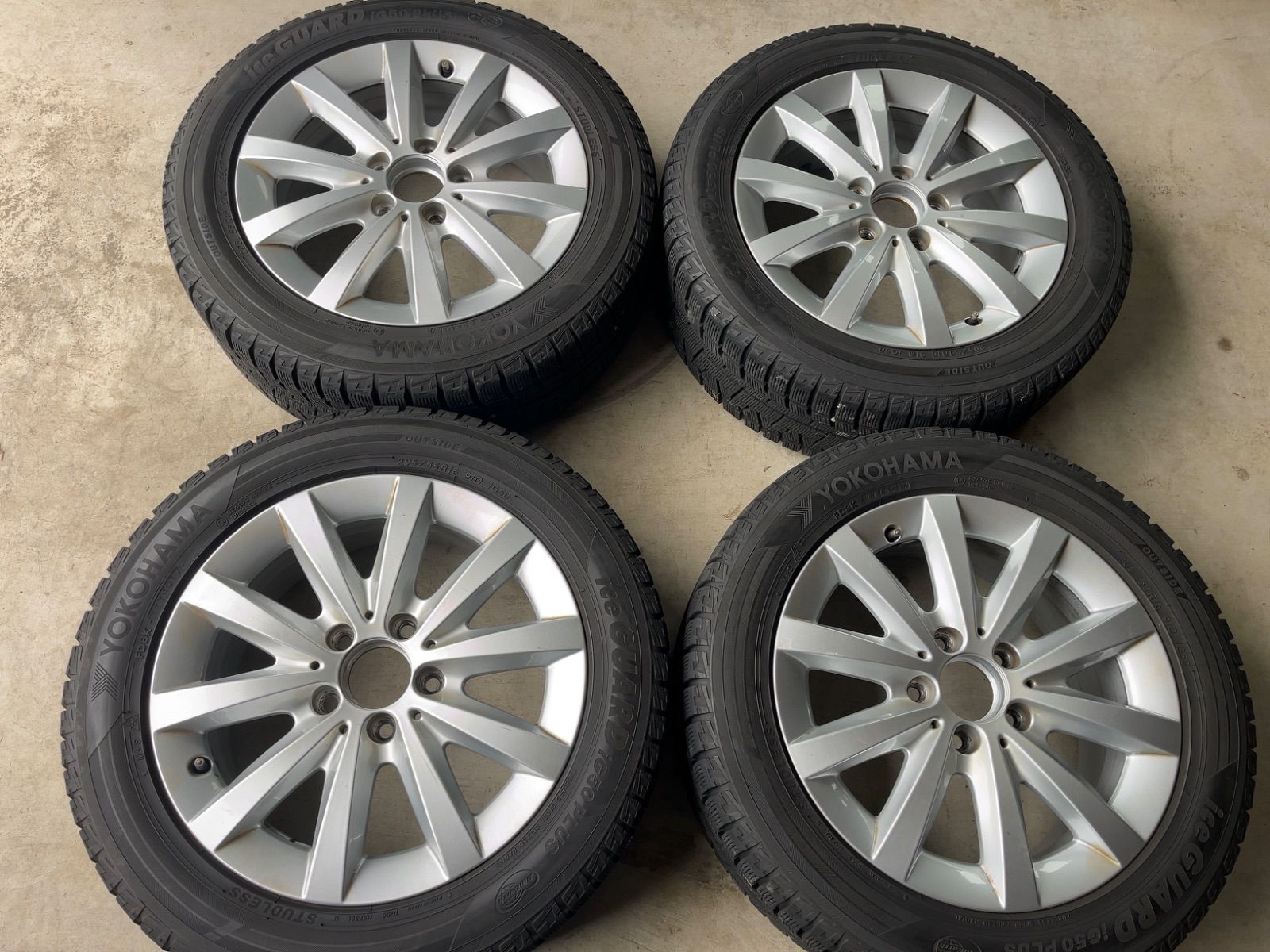 ベンツ Aクラス W246 純正品 ヨコハマ 冬タイヤ付 16インチ 4本セット