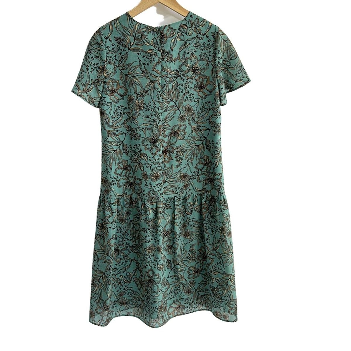 Leilian レリアン ワンピース サイズ9 M レディース ライトグリーン ブラウン ベージュ 半袖 マキシ丈 花柄