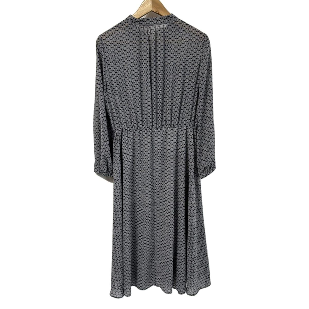 マ*ル様 レリアングレーの長袖Aラインワンピース9M Leilian(レリアン) ワンピース サイズ11 M レディース美品 ライト