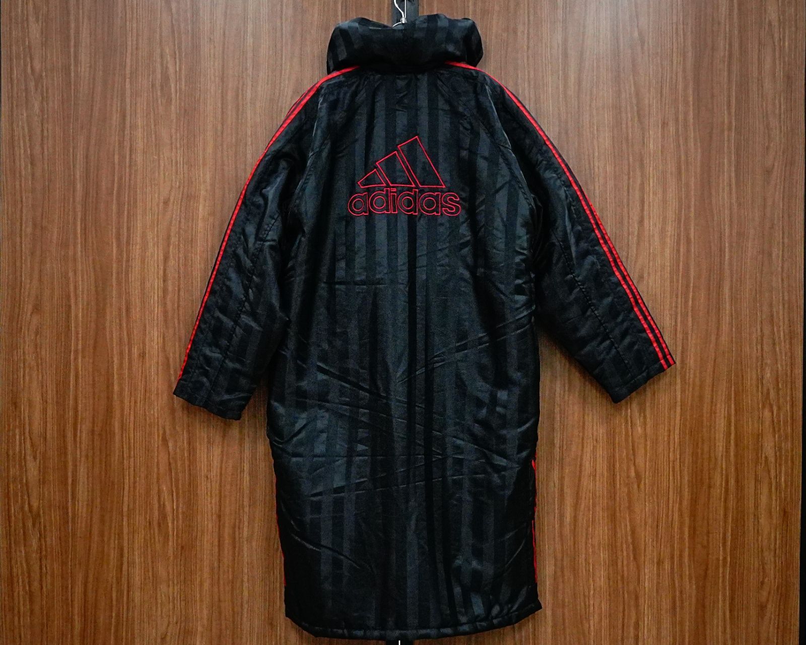 adidas フード付きロングコート 黒/赤 140 NI] adidas アディダス ベンチ コート ロングコート スポーツ 防寒 L