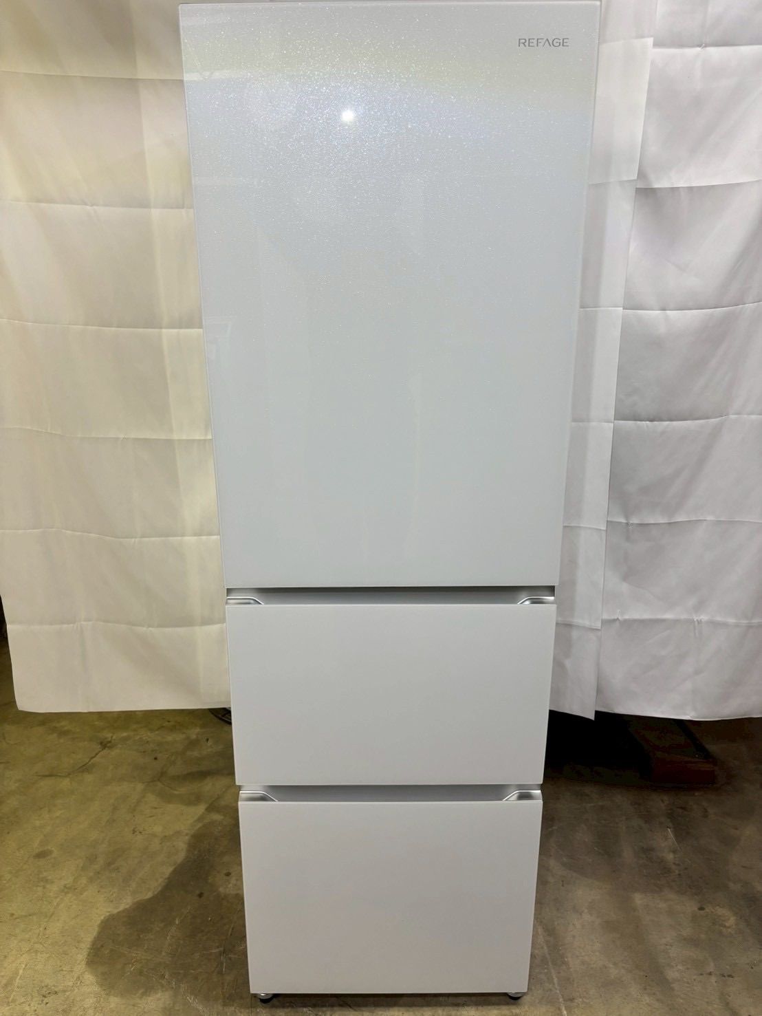 12ヶ月保証】【極美品】ヤマダ電機 3ドア冷蔵庫 YRZ-F32MW 2025年製