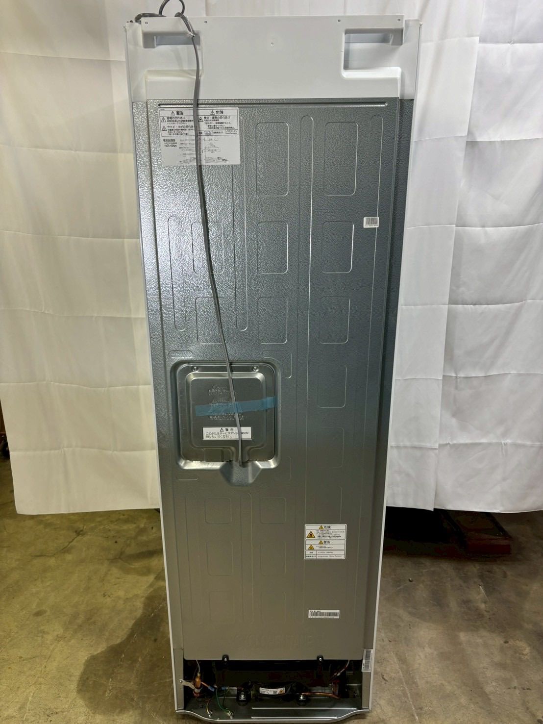 12ヶ月保証】【極美品】ヤマダ電機 3ドア冷蔵庫 YRZ-F32MW 2025年製