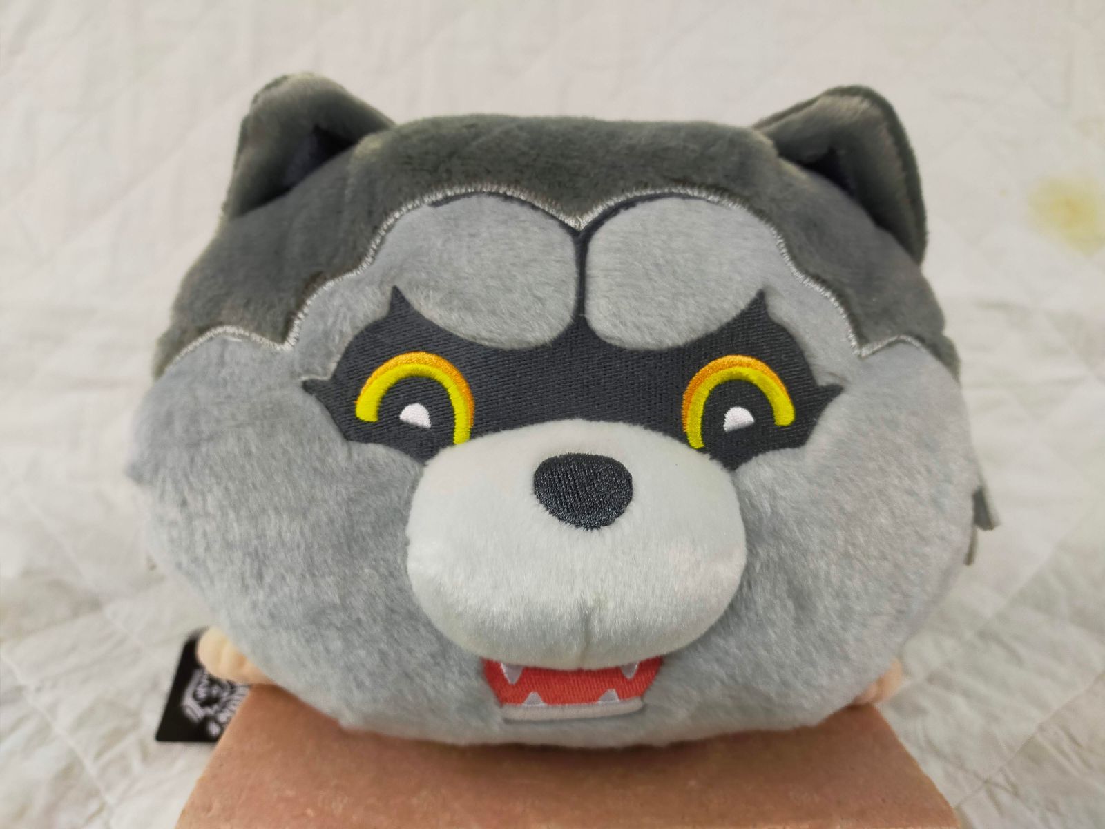 E15-20251203-02【タグ付き】MAN WITH A MISSION 寝ころびBIG