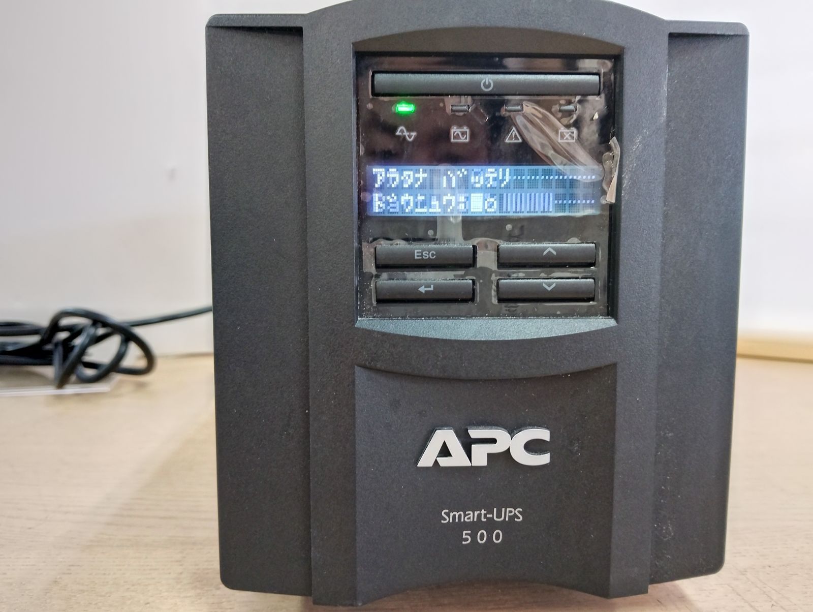 APC 無停電電源装置 UPS 500 VA 360 W SMT J 通電 済み 管理番号