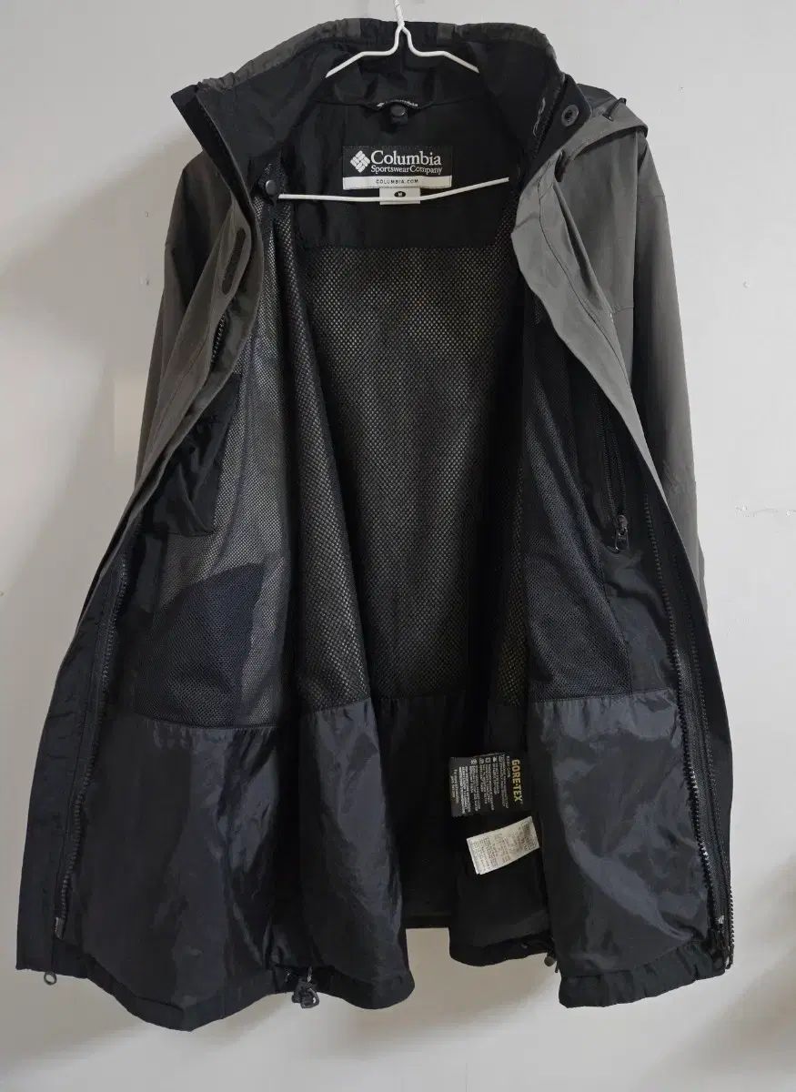  コロンビア GORE TEX 防水 ジャケット M キャンプ調理セット ショルダーバッグ その他 アウター