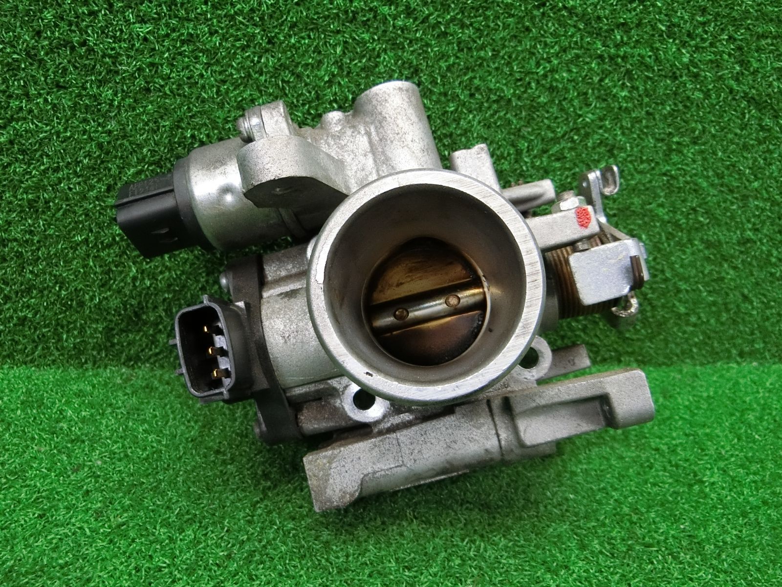 12312] 送料無料 スバル サンバーバン TV1 スロットルボディ エンジン