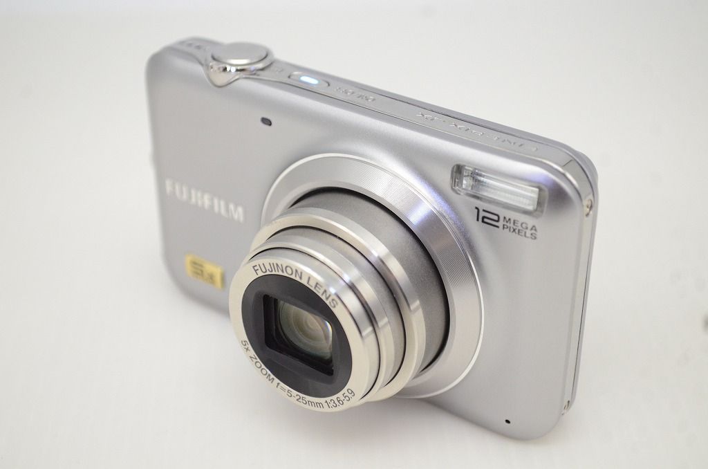 フジフィルム FinePix JX 200 コンパクトデジタルカメラ シルバー 元 251126 p