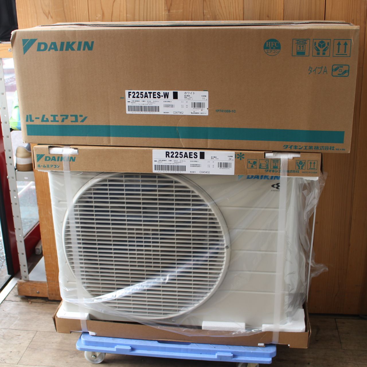 587 ダイキン DAIKIN エアコン ホワイト -W 6畳 100 V