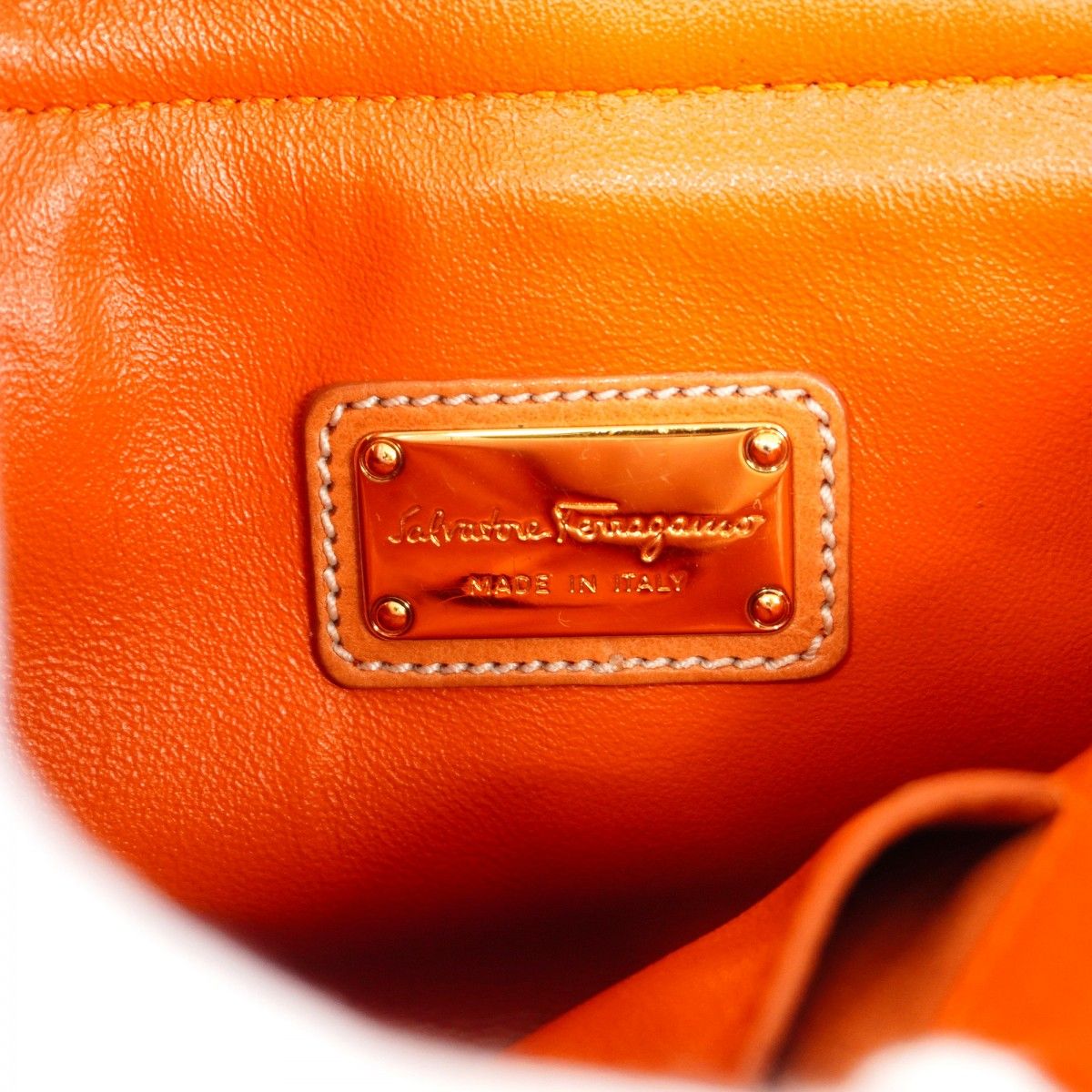 5oe6258】サルヴァトーレフェラガモ ハンドバッグ ガンチーニ レザー