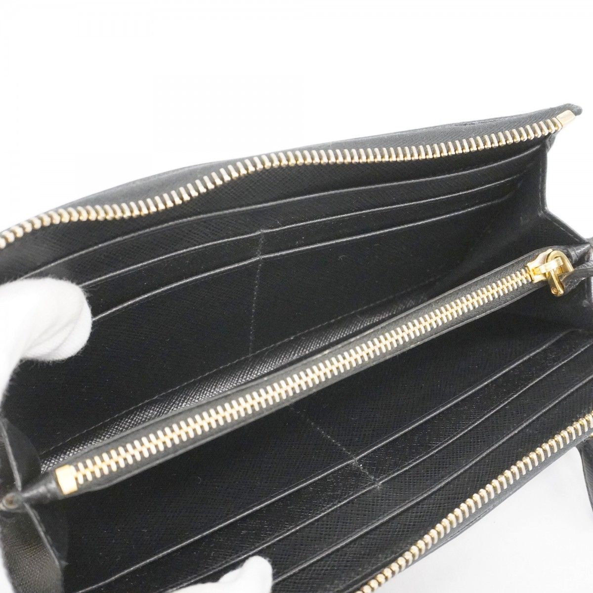5of6396】プラダ 長財布 サフィアーノ レザー ブラック ゴールド金具