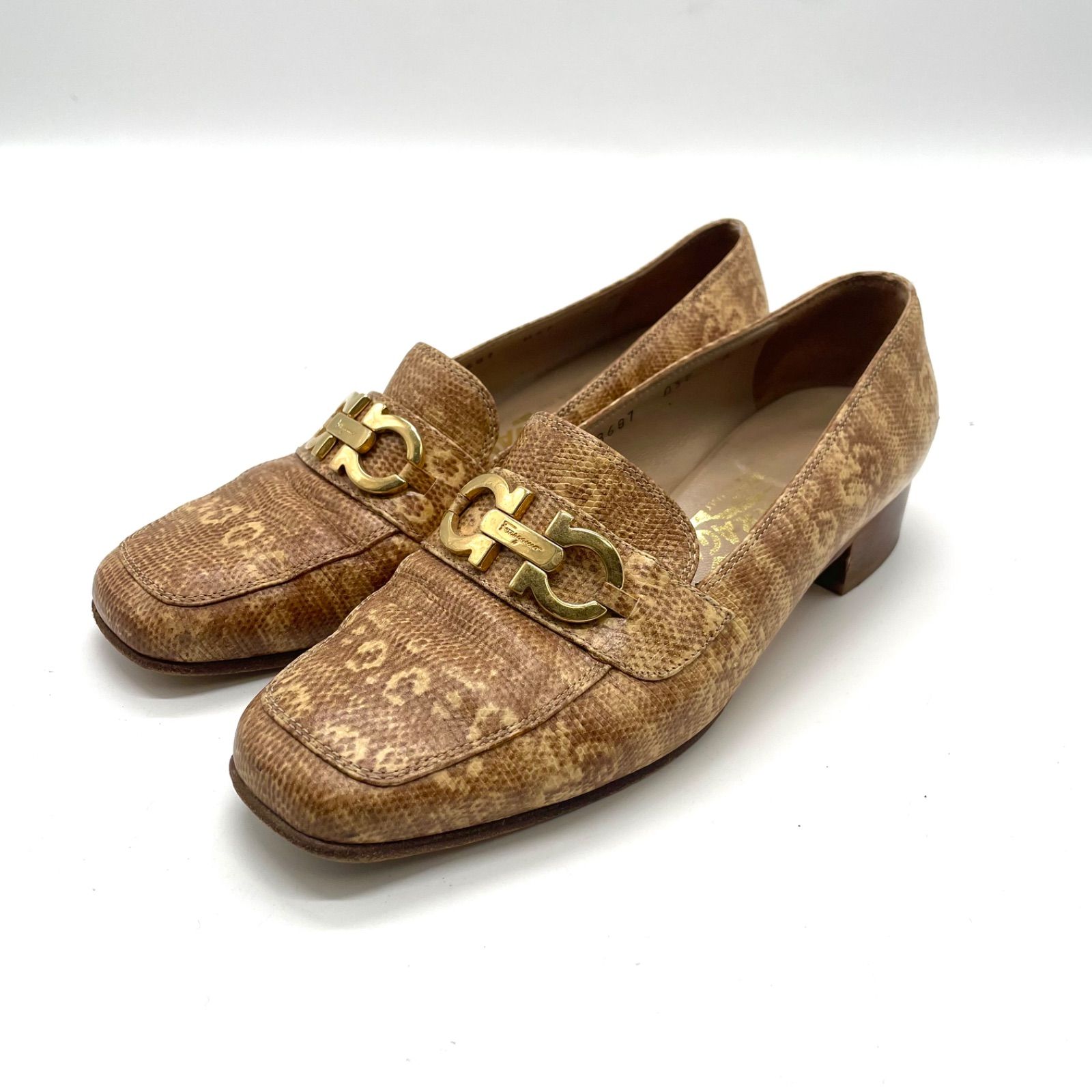 Salvatore Ferragamo サルヴァトーレ フェラガモ ローファー