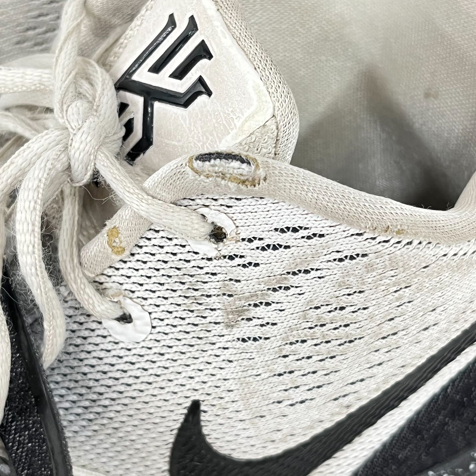 NIKE ナイキ kyrie5 EP カイリー5 メンズ 箱付き 26cm ブラック 