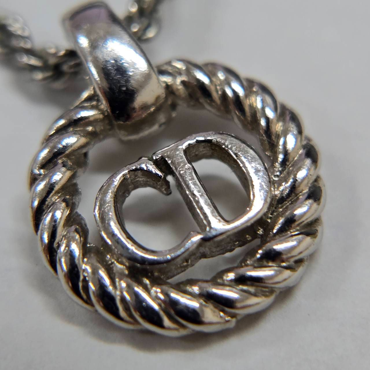 Christian Dior クリスチャンディオール ネックレス CDロゴ サークル