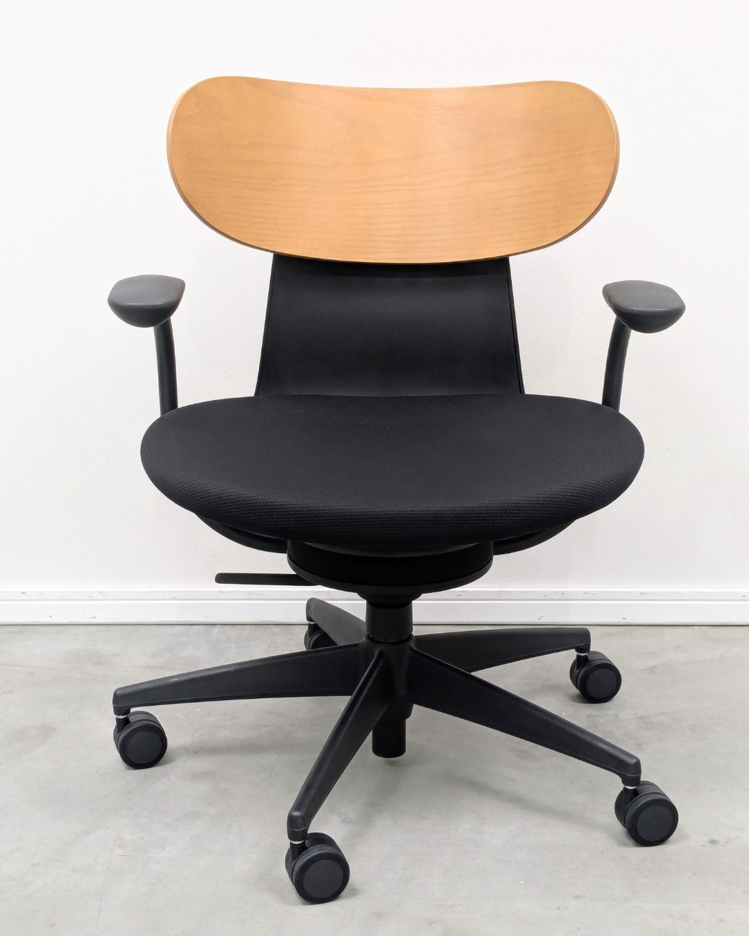 Bランク イングライフ ingLIFE 肘付 ブラック