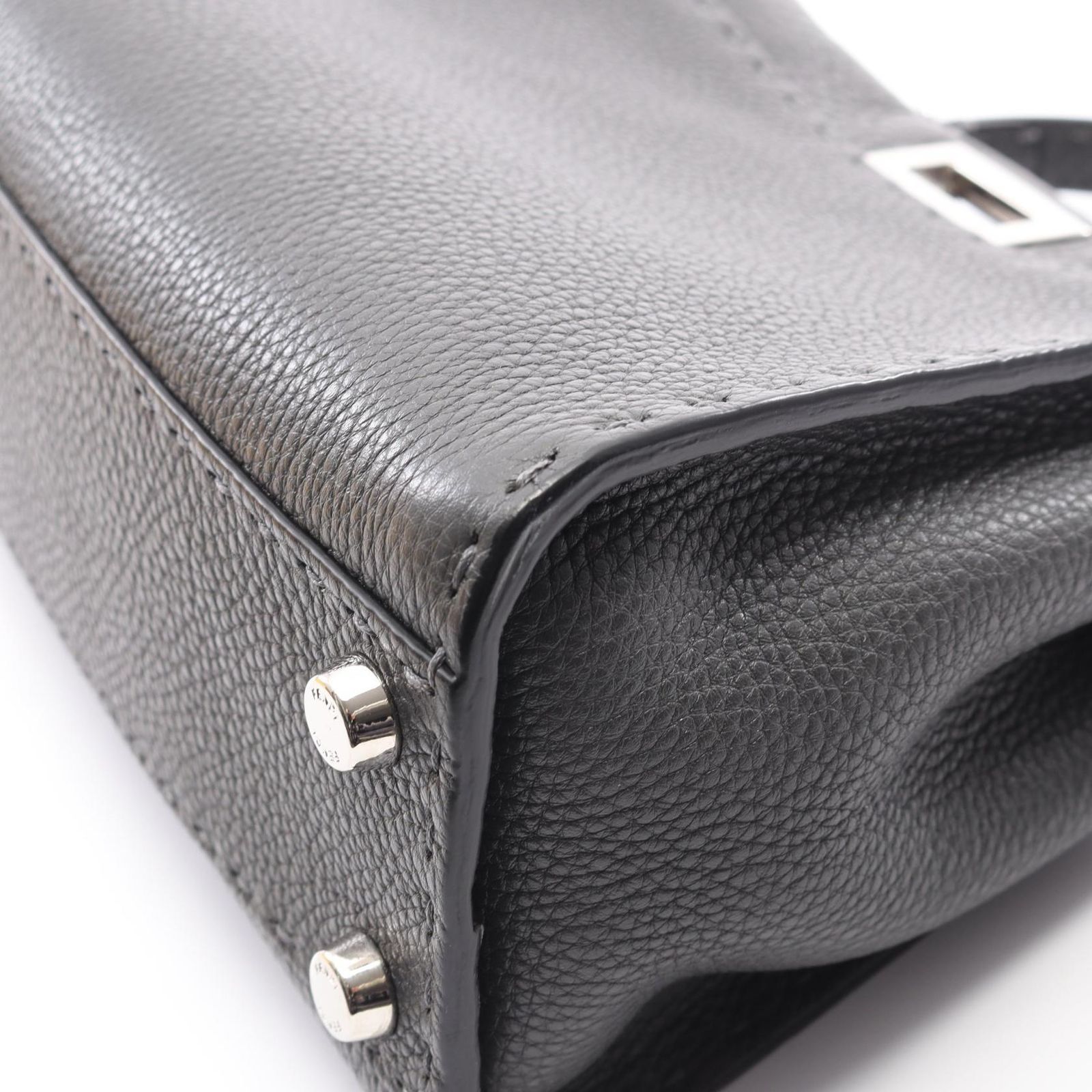 FENDI ピーカブー スモール チャコールグレー（メタル・ブラック系) フェンディ FENDI ハンドバッグ ミニピーカブー セレリア 8BN244