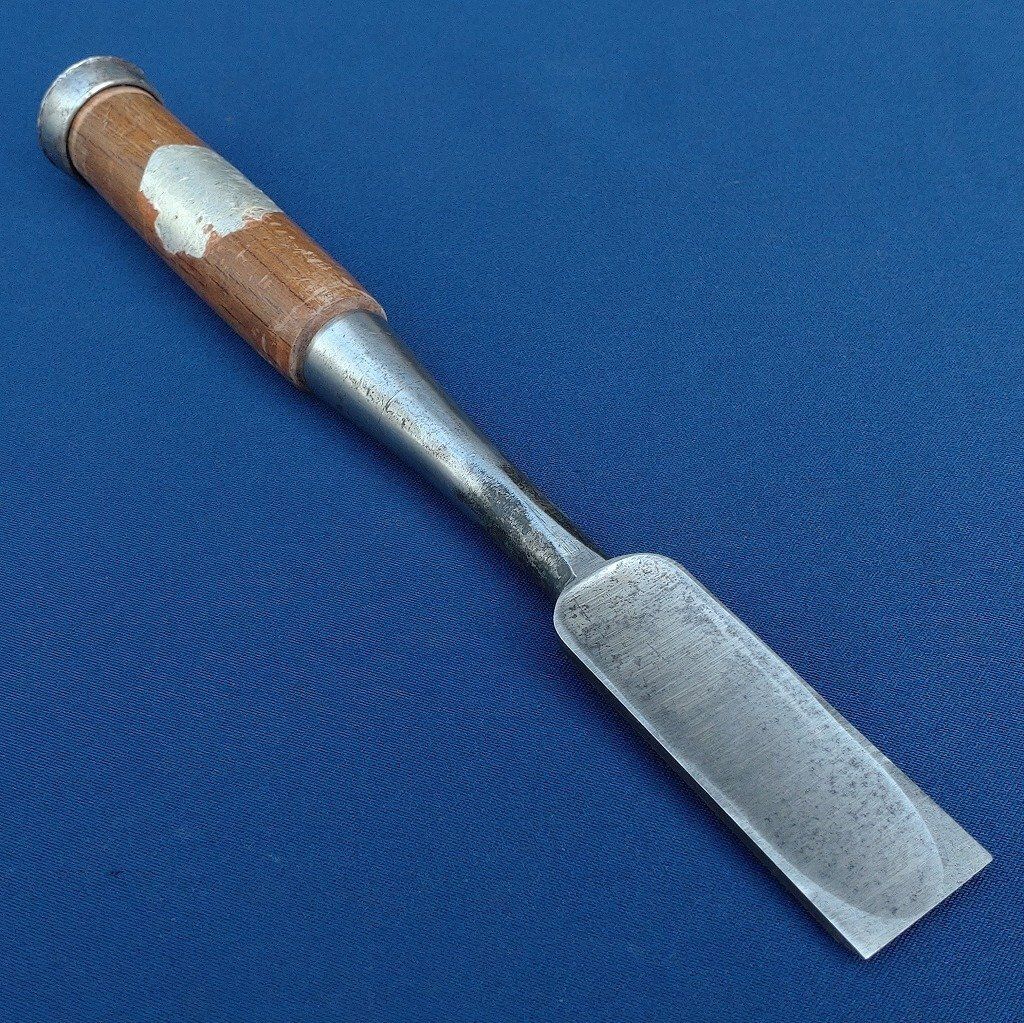 特級 東太鼓 叩き鑿 30㎜ 全長約295㎜ のみ ノミ 半叩き 大工道具 工具 3074