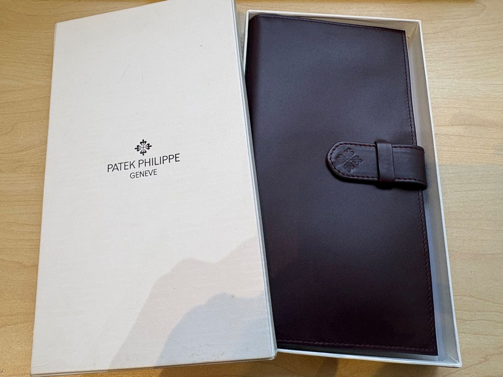 PATEKPHILIPPE パッテクフィリップ GENEVE 保証書入れ 財布 カードケース 手帳