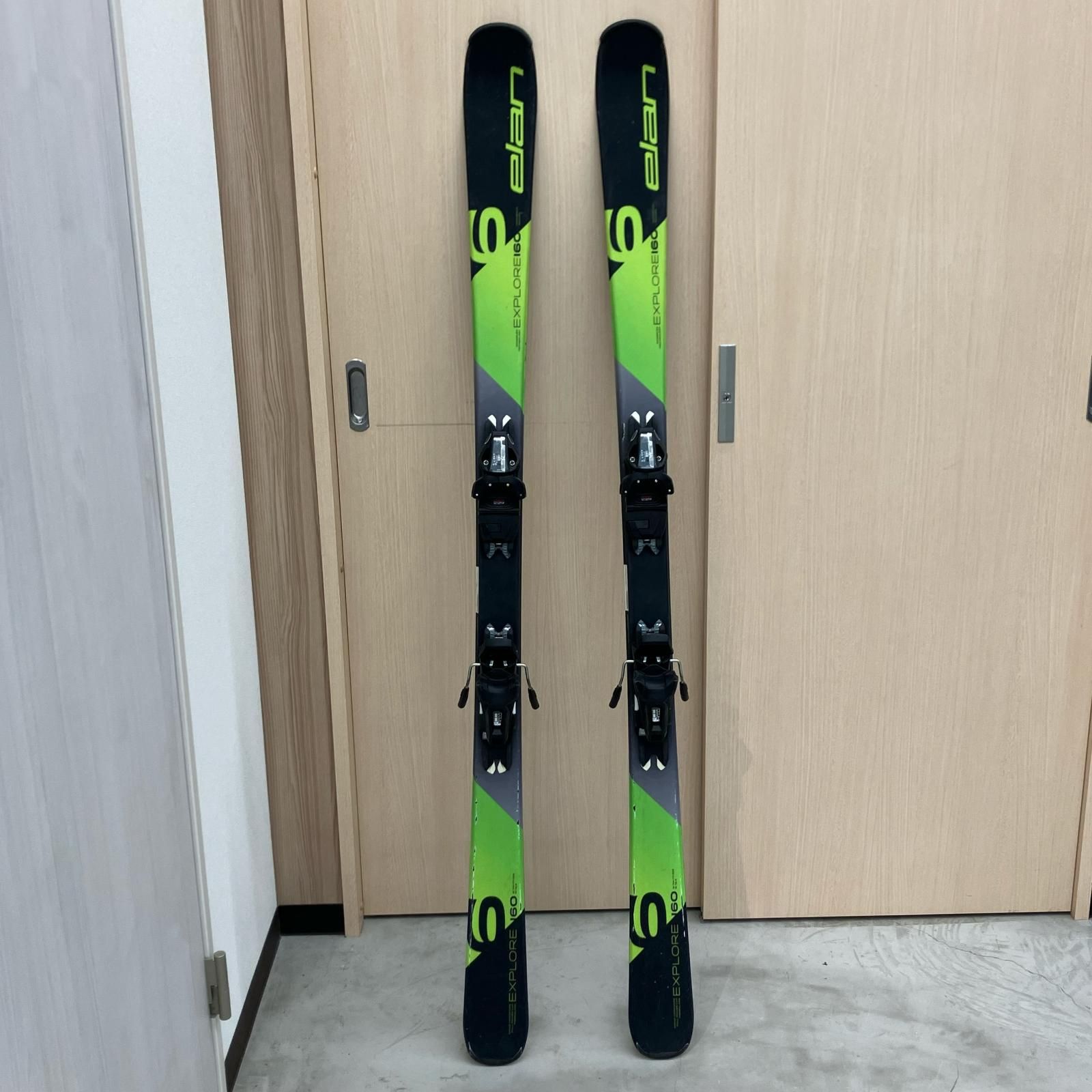 カービングスキー elan 160 cm 程度B ブラック グリーン