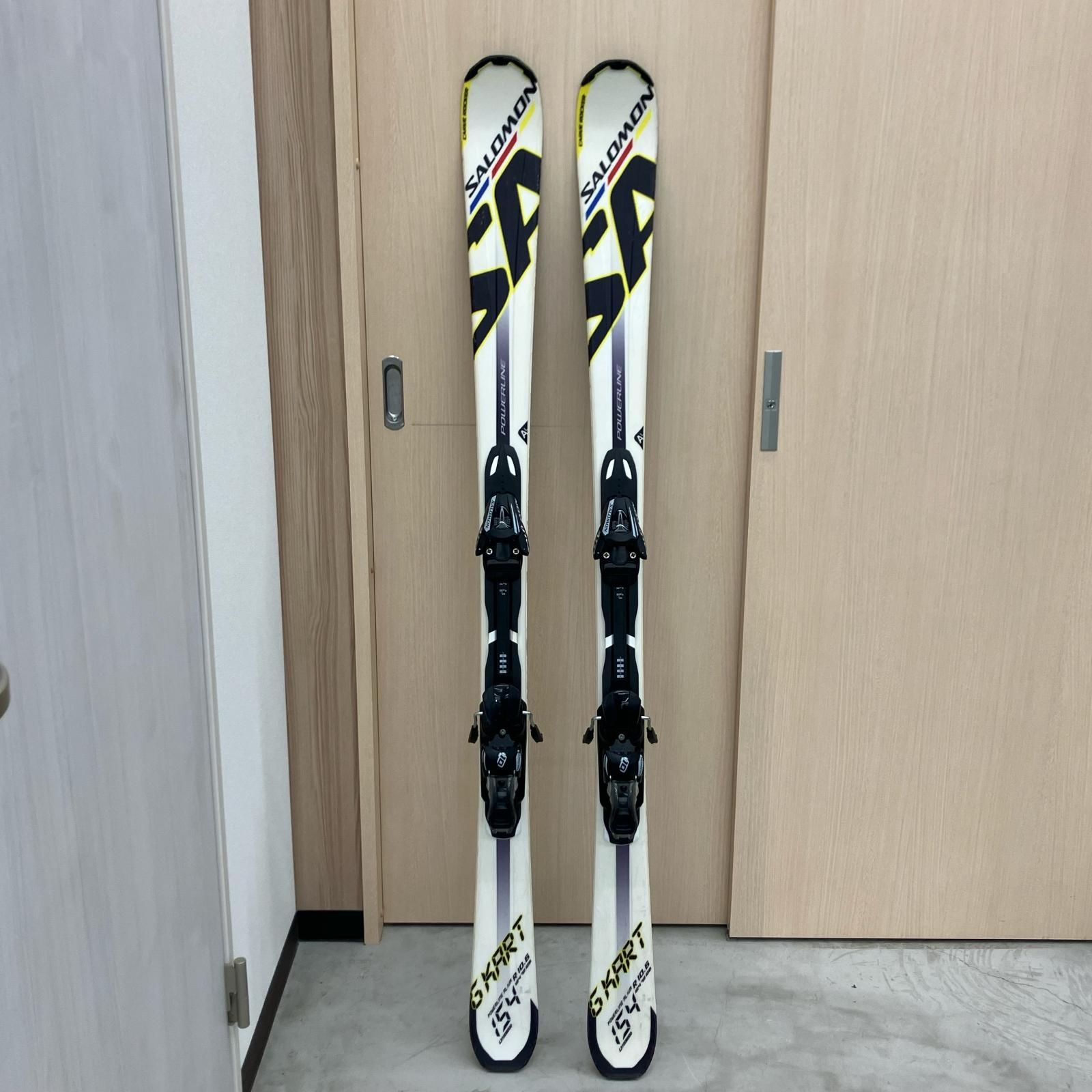 カービングスキー SALOMON 154cm POWERLINE ホワイト - メルカリ