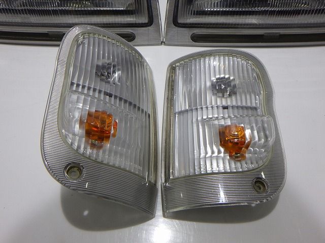 ハイゼット ヘッドライト左右 ハロゲン S210P S200P 前期 110-51624
