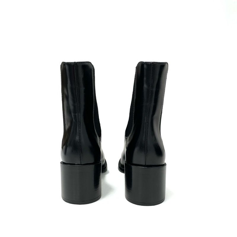 プラダ PRADA ブーツ ショートブーツ 靴 シューズ ブラッシュドレザー