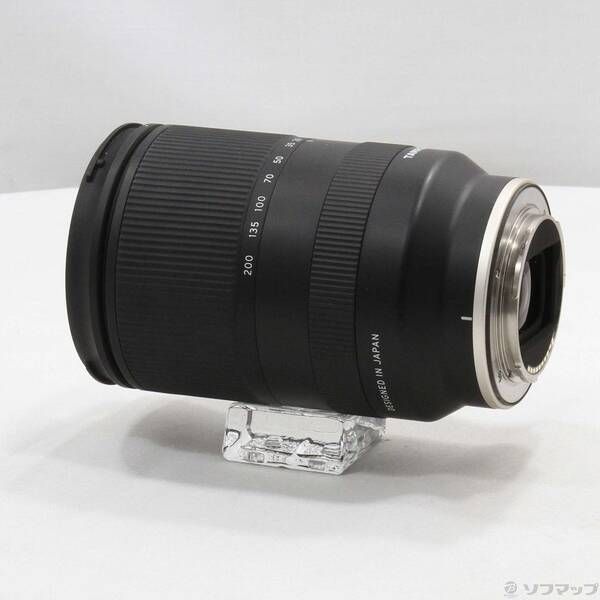 〔 品〕 28 200 mm F 2 8 5 6 Di III RXD Model A 071 349